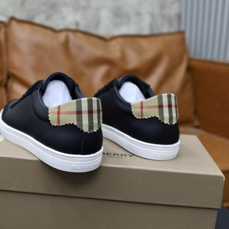 Burberry Low Shoes